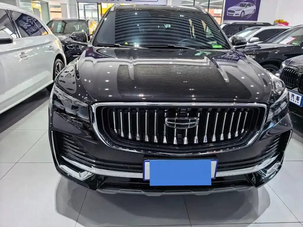 Geely Xingyue L — фото 10