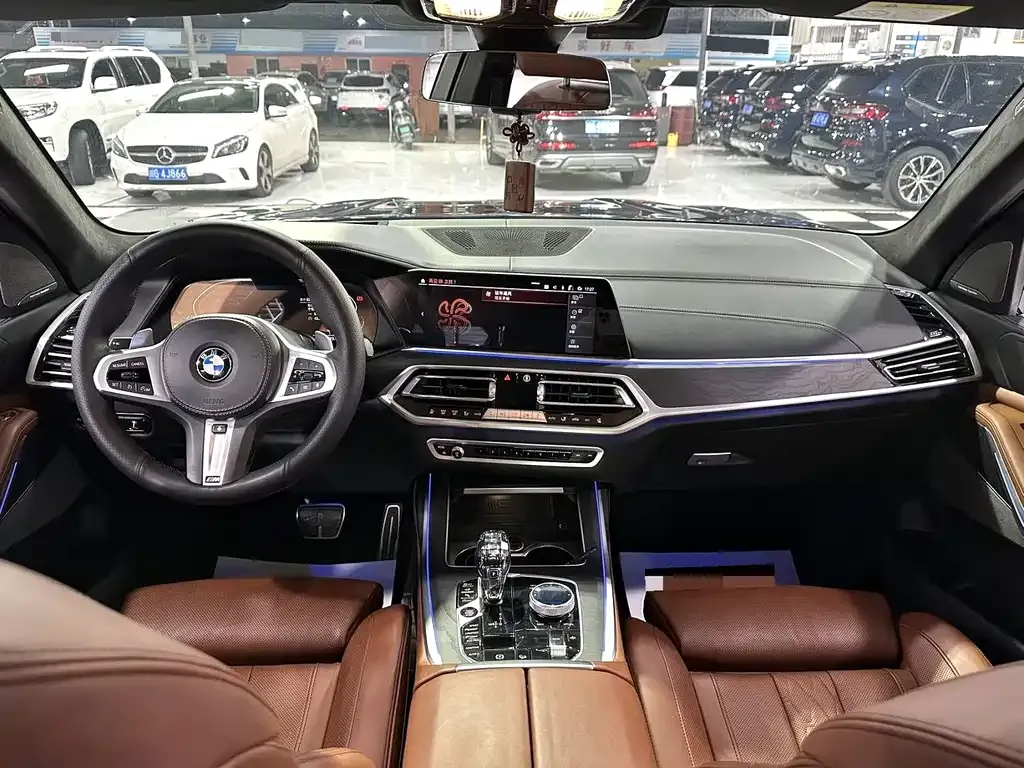 BMW X7 2021 из CN, фото 3