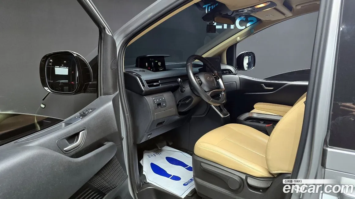 Hyundai Staria — фото 3