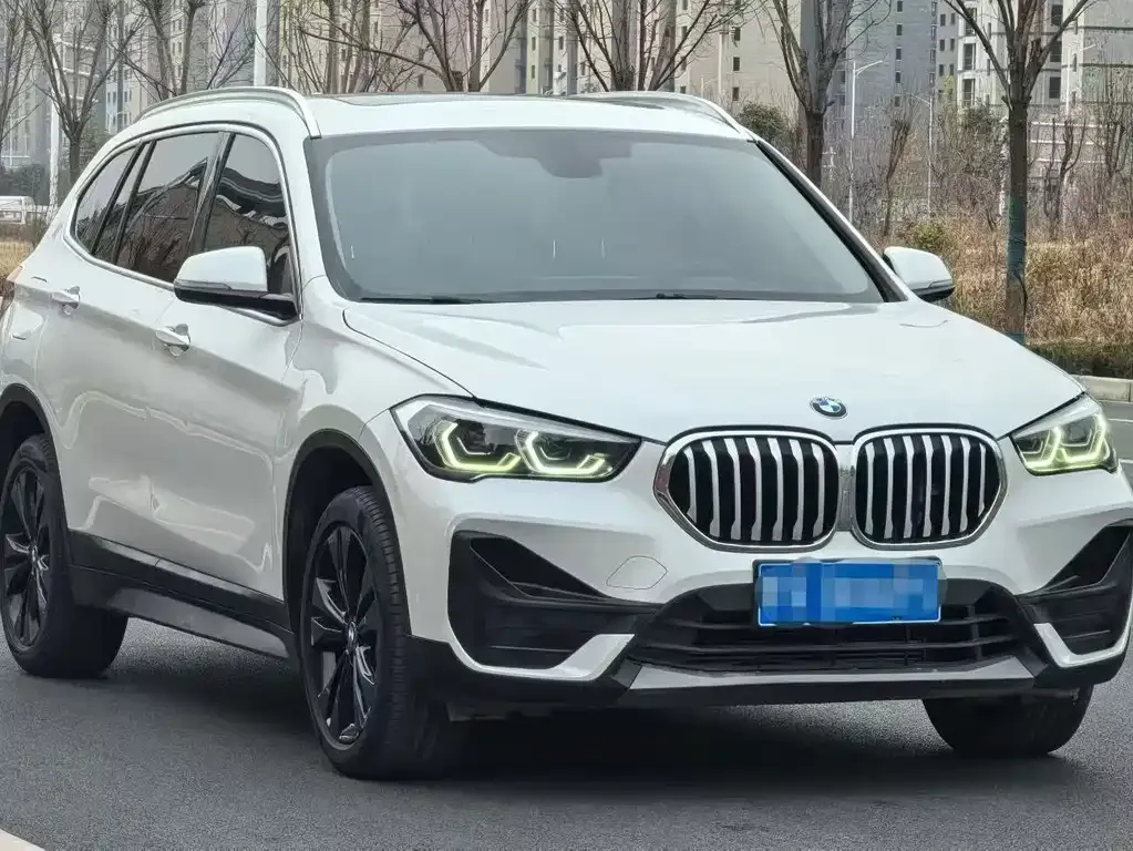 BMW X1 — фото 4