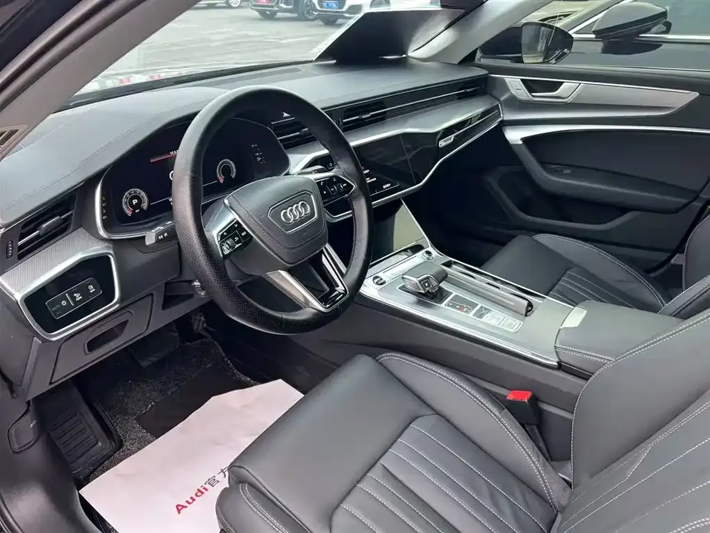 Audi A6L 2024 из CN, фото 4