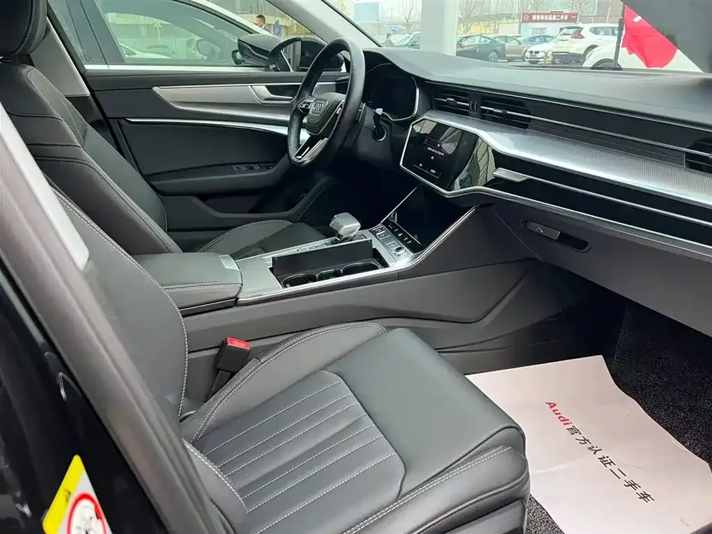 Audi A6L 2024 из CN, фото 3