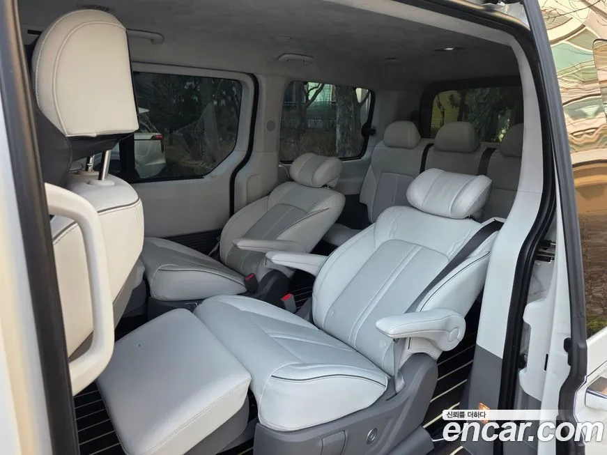Hyundai Staria — фото 4