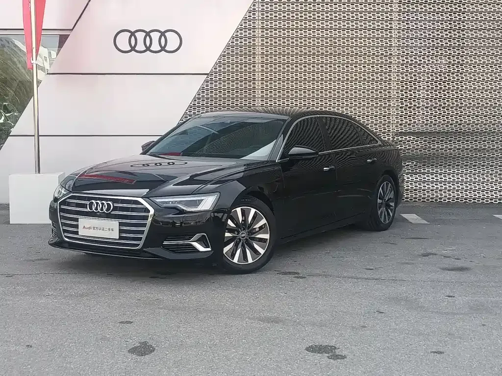 Audi A6L — фото 8