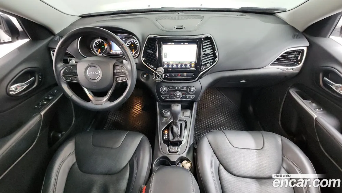 Jeep Cherokee 2021 из KR, фото 10
