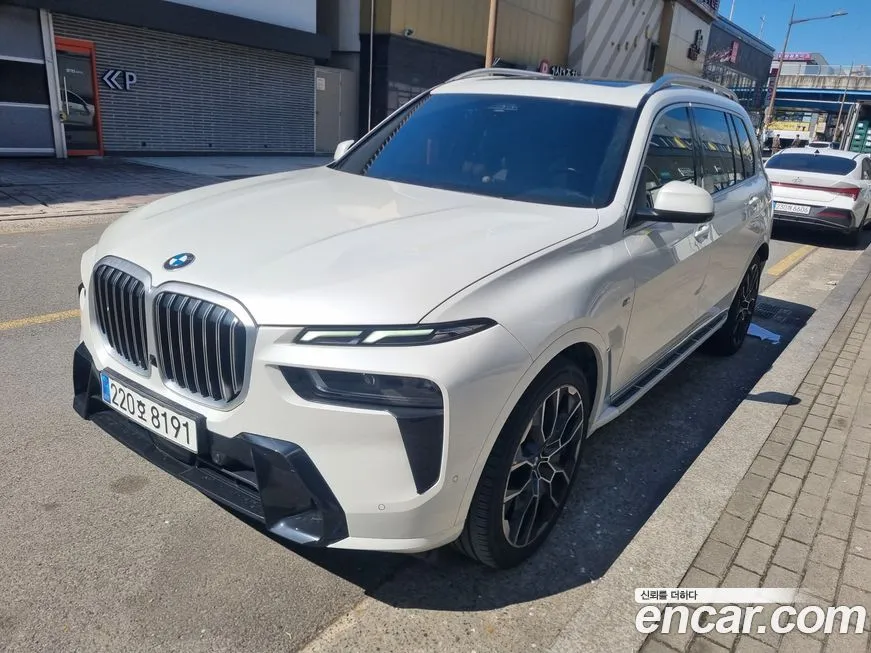 BMW X7 2024 из KR, фото 10