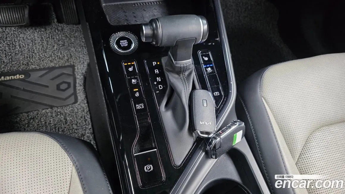 Kia Niro — фото 10