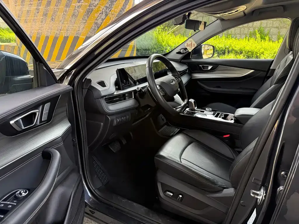 Chery Tiggo 8 PLUS — фото 8
