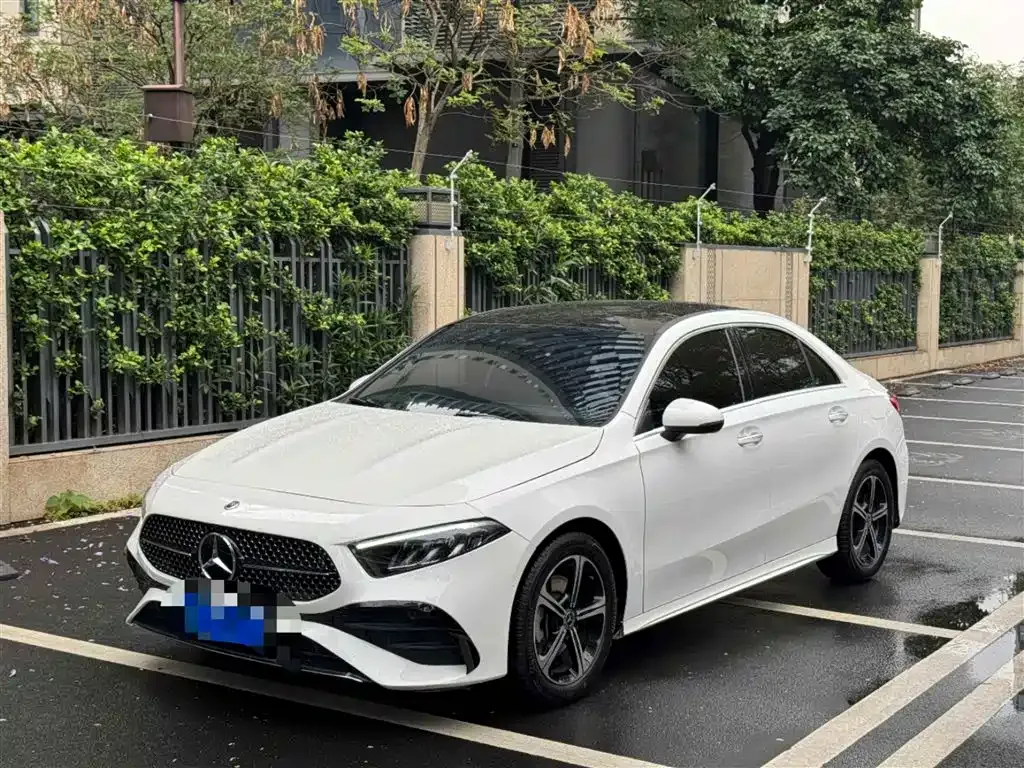Mercedes-Benz A-Class — фото 1