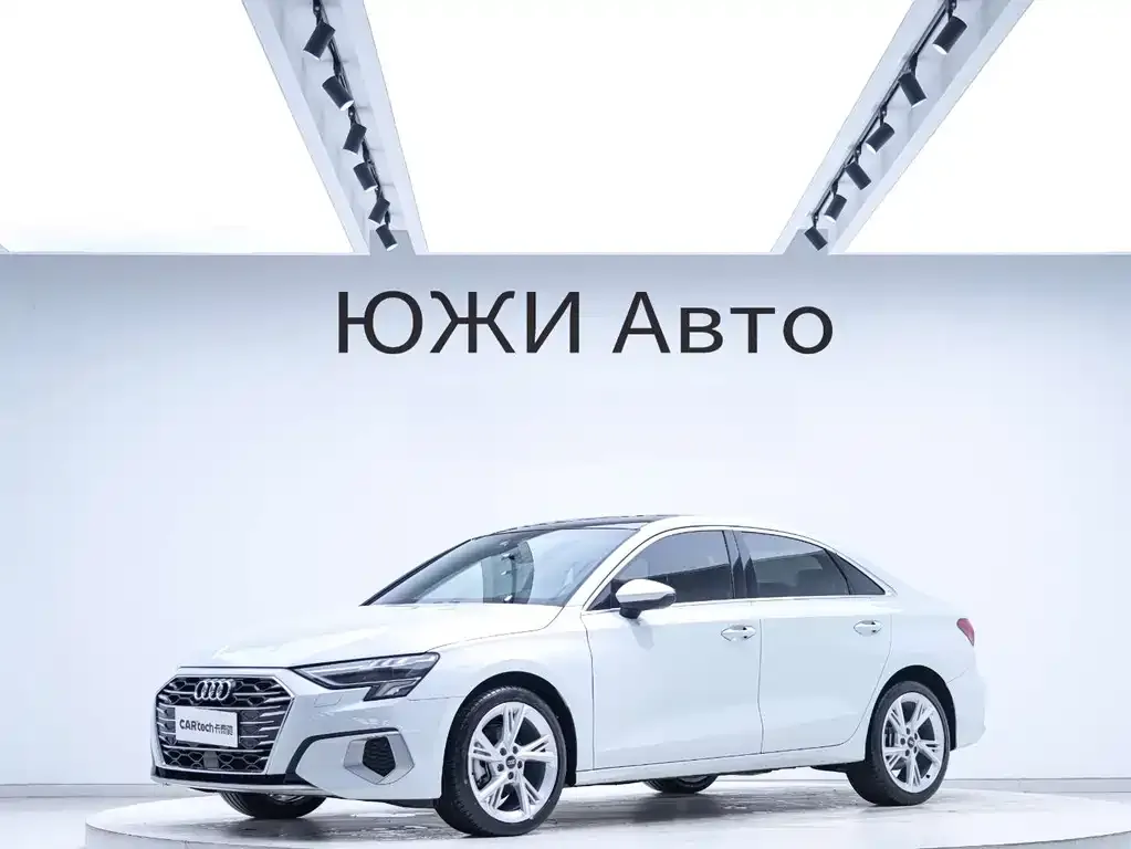 Audi A3 — фото 1