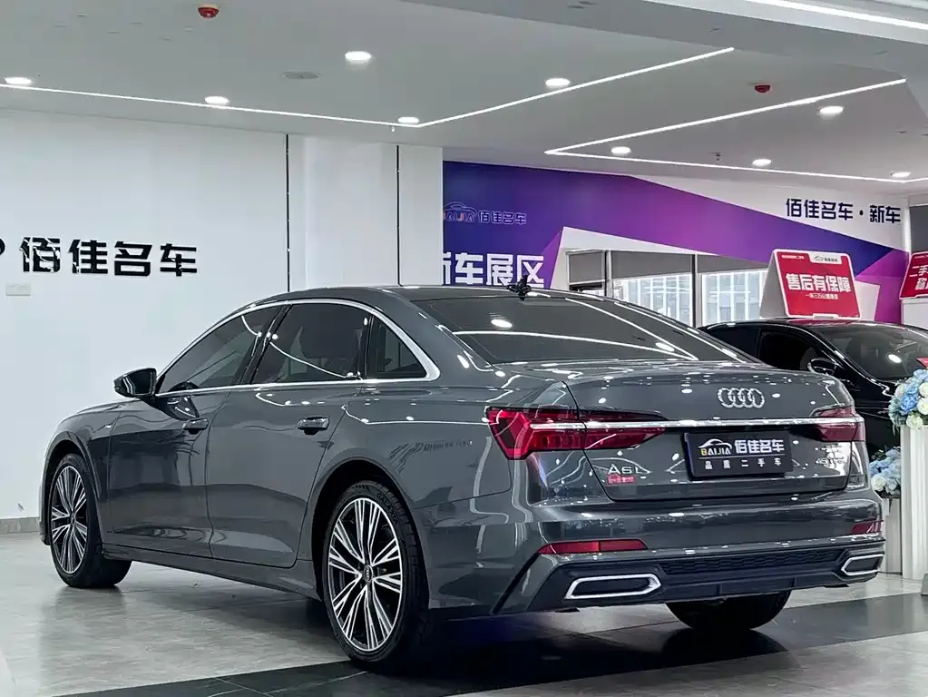 Audi A6L — фото 2