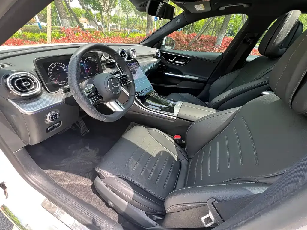 Mercedes-Benz C-Class 2023 из CN, фото 2