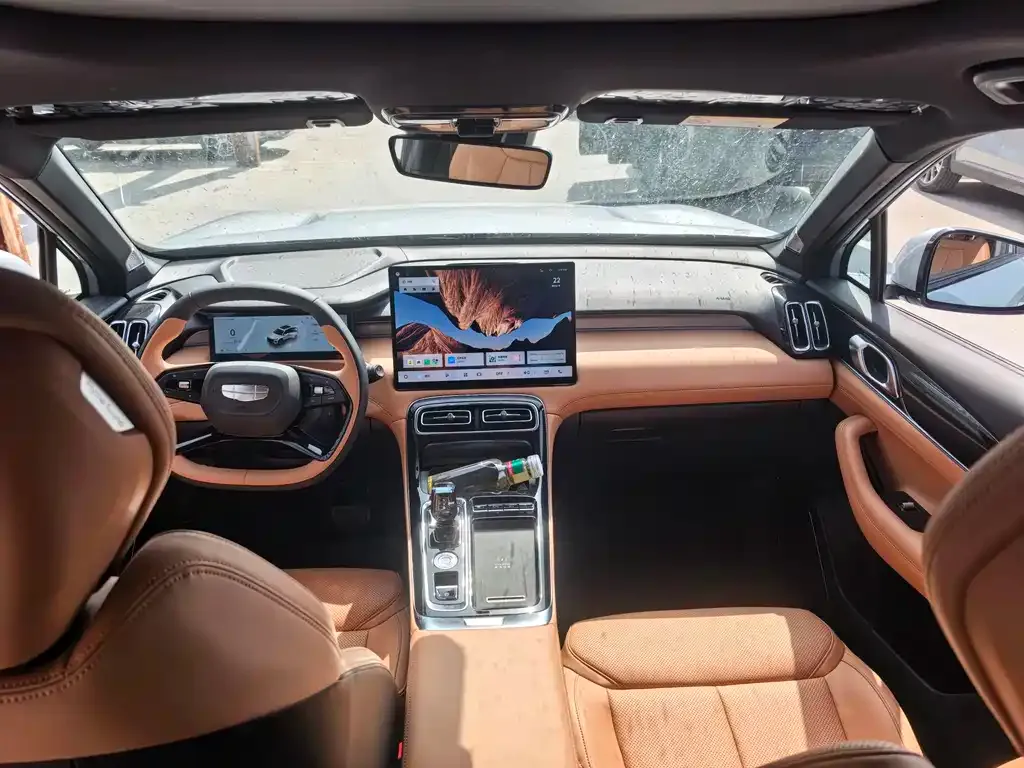 Geely Boyue L 2025 из CN, фото 2