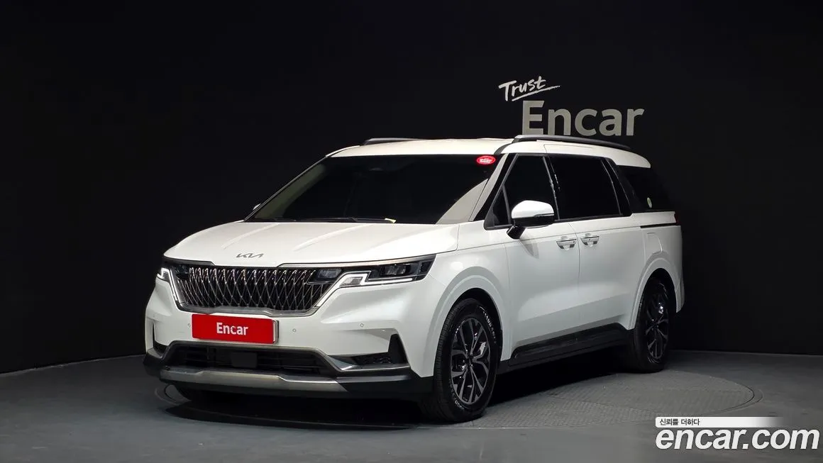 Kia Carnival 2023 из KR, фото 1