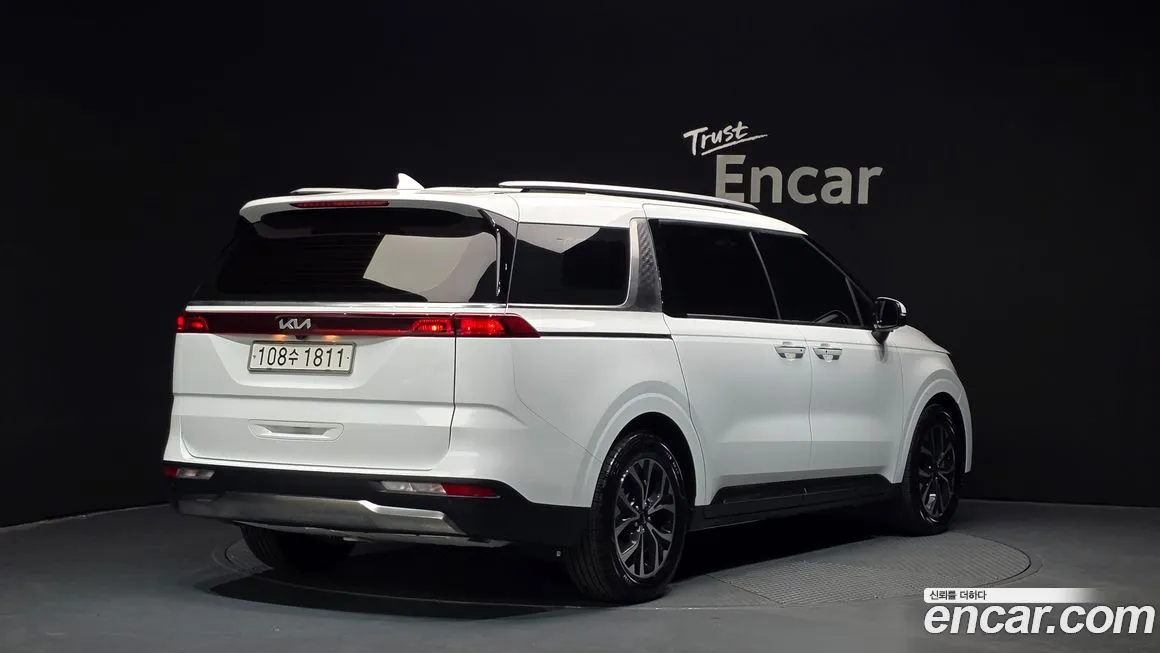 Kia Carnival 2023 из KR, фото 3