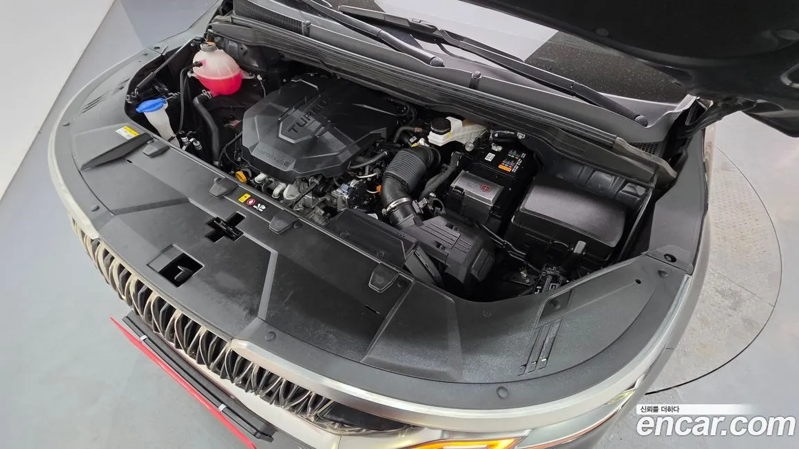 Kia Carnival 2023 из KR, фото 4