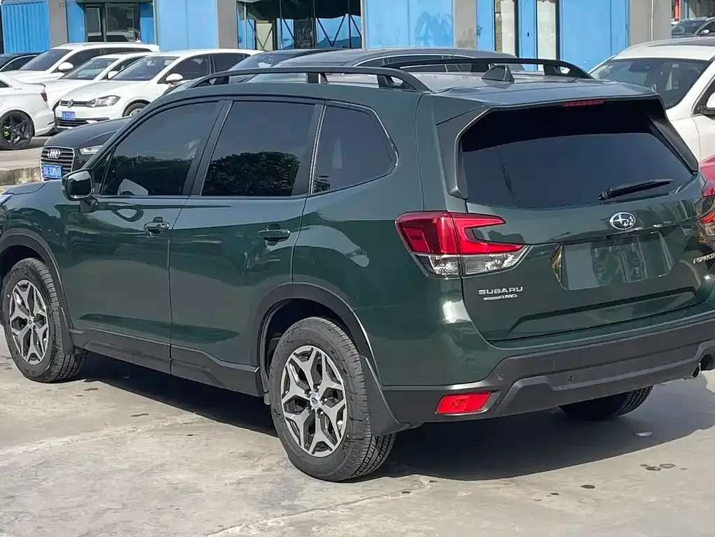 Subaru Forester — фото 6