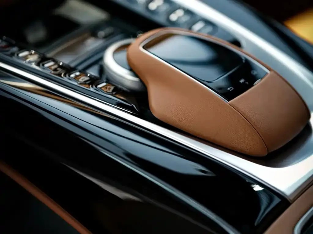 Aston Martin DBX 2023 из CN, фото 8