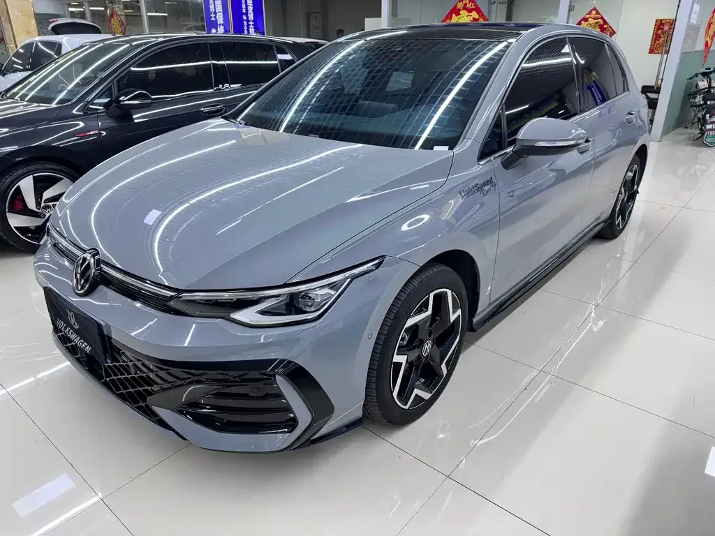 Volkswagen Golf 2026 из CN, фото 1