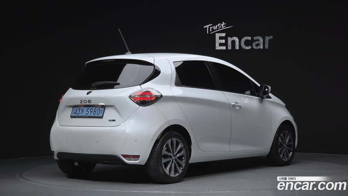 Renault Korea (Samsung) Zoe 2021 из KR, фото 8