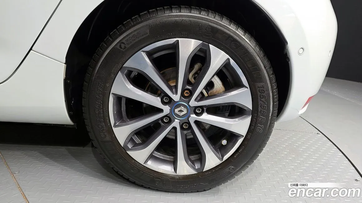 Renault Korea (Samsung) Zoe 2021 из KR, фото 9