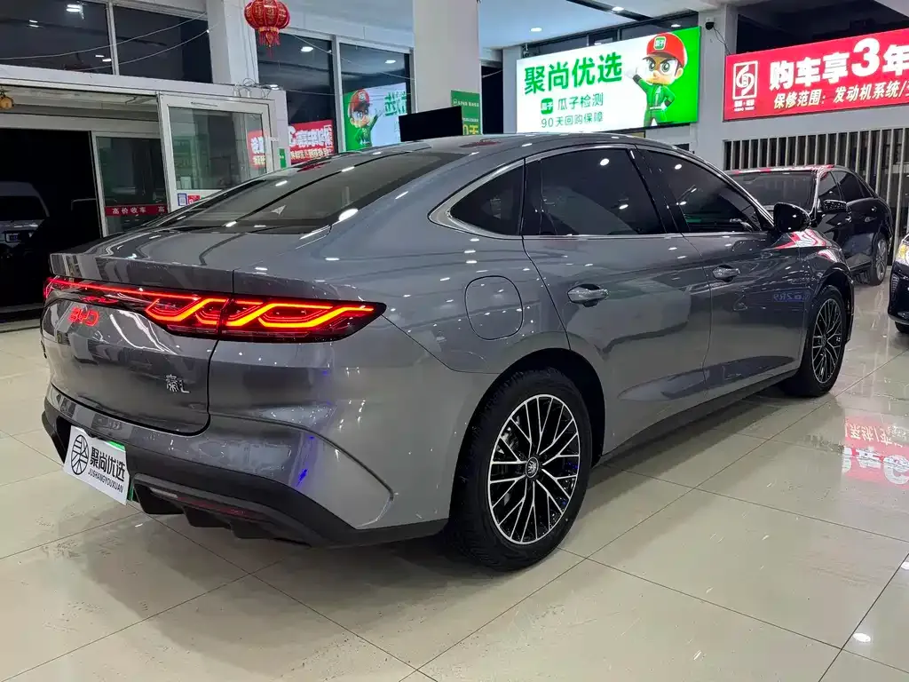 BYD Qin L — фото 9