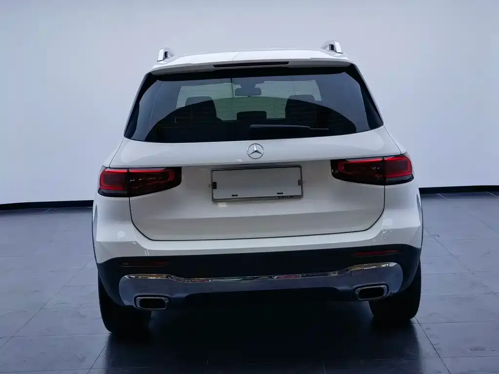 Mercedes-Benz GLB 2023 из CN, фото 2