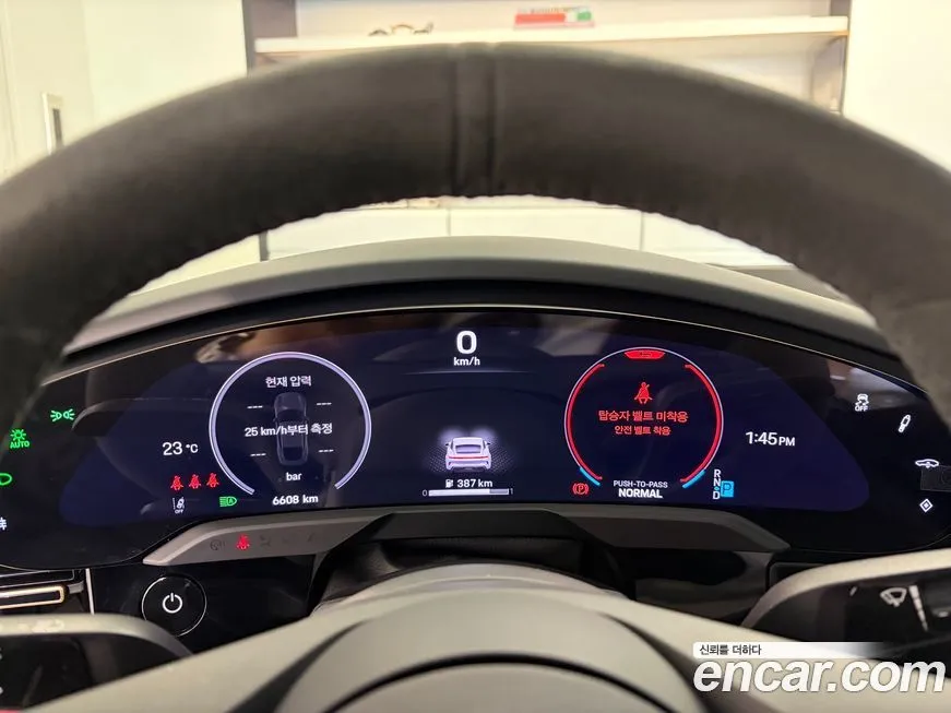 Porsche Taycan 2025 из KR, фото 6