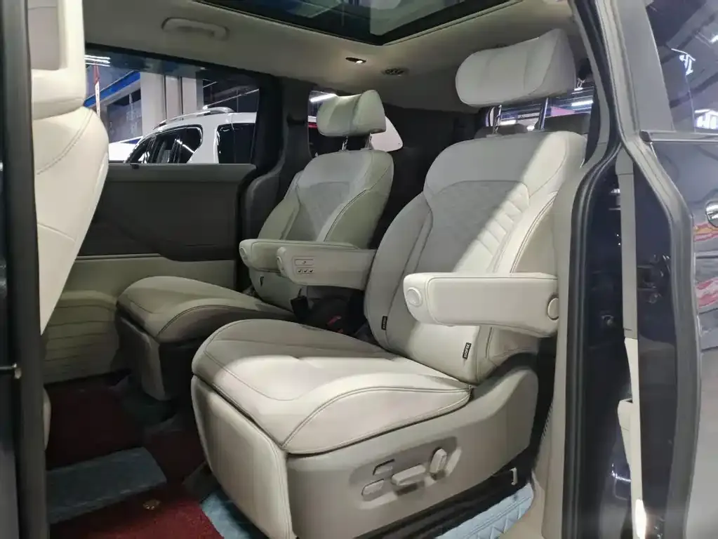 Hyundai Custo — фото 10