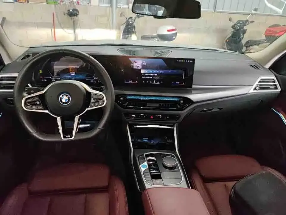BMW i3 — фото 5