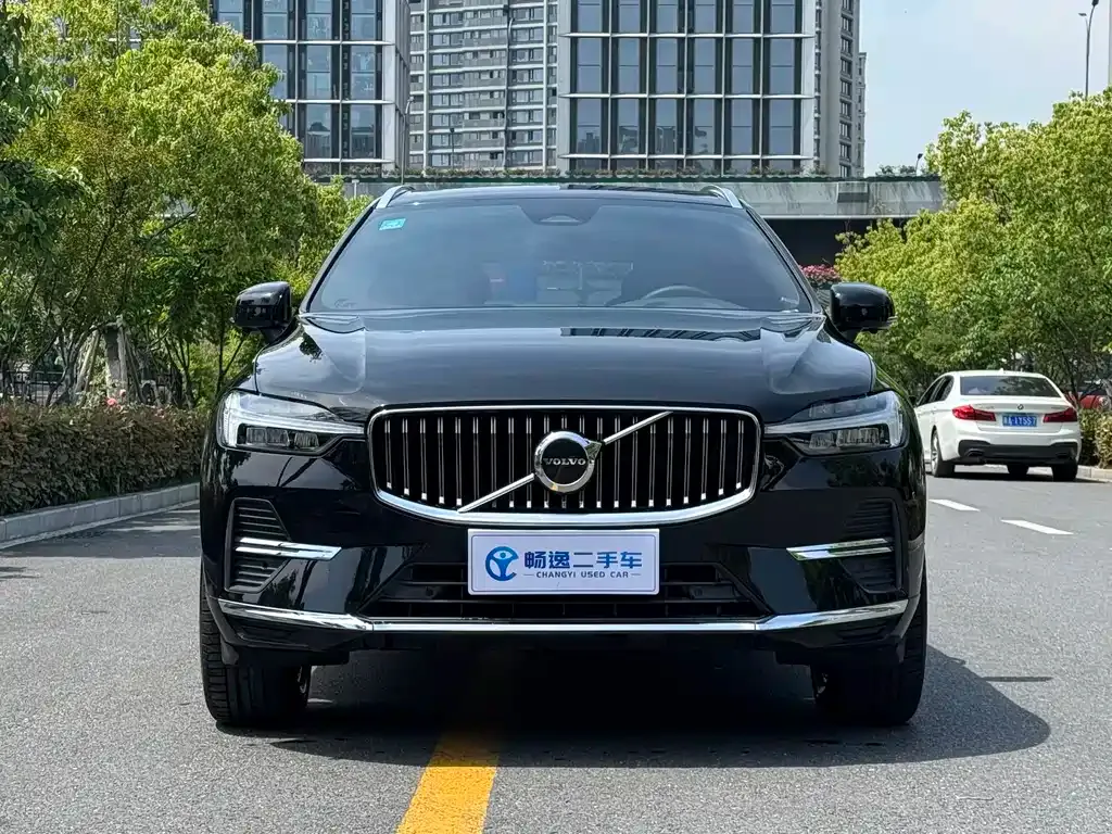 Volvo XC60 2022 из CN, фото 7