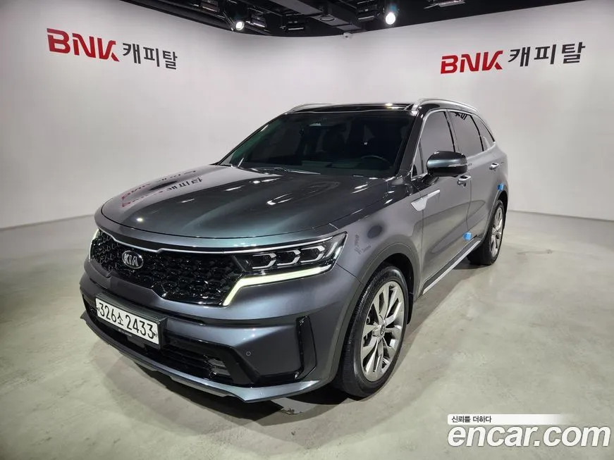 Kia Sorento — фото 1