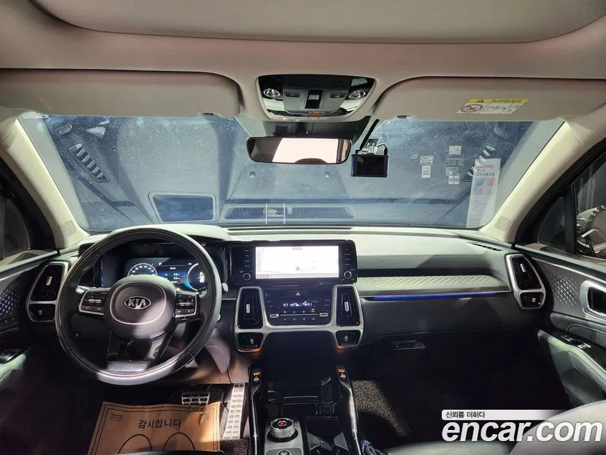 Kia Sorento — фото 6