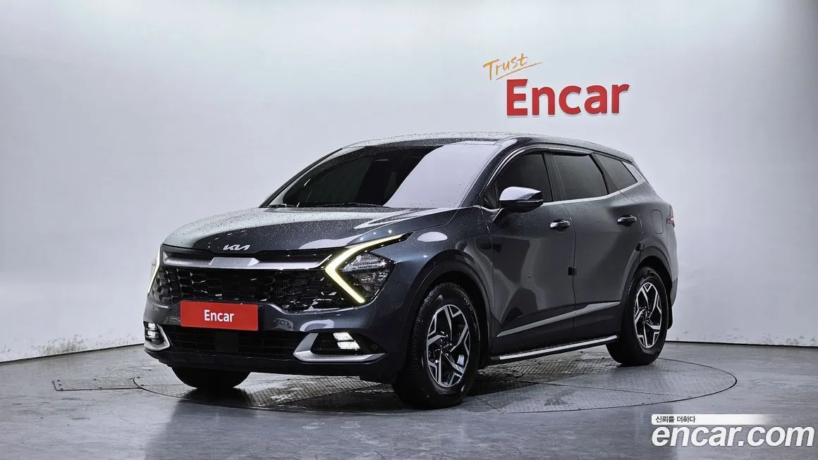 Kia Sportage — фото 1