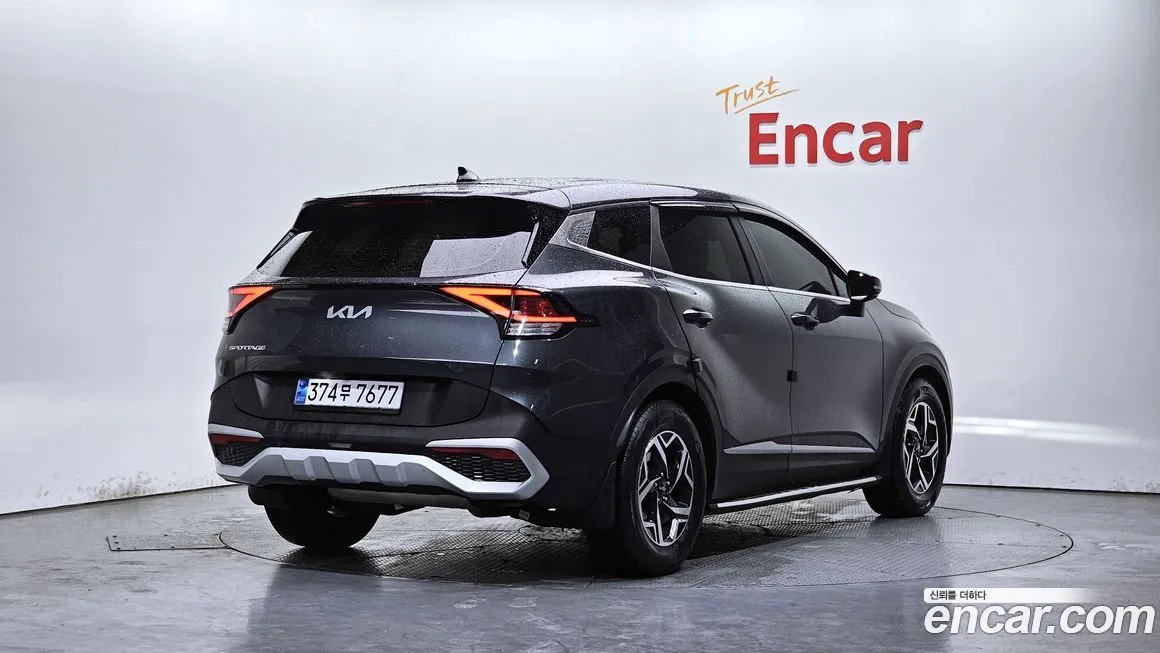 Kia Sportage — фото 7