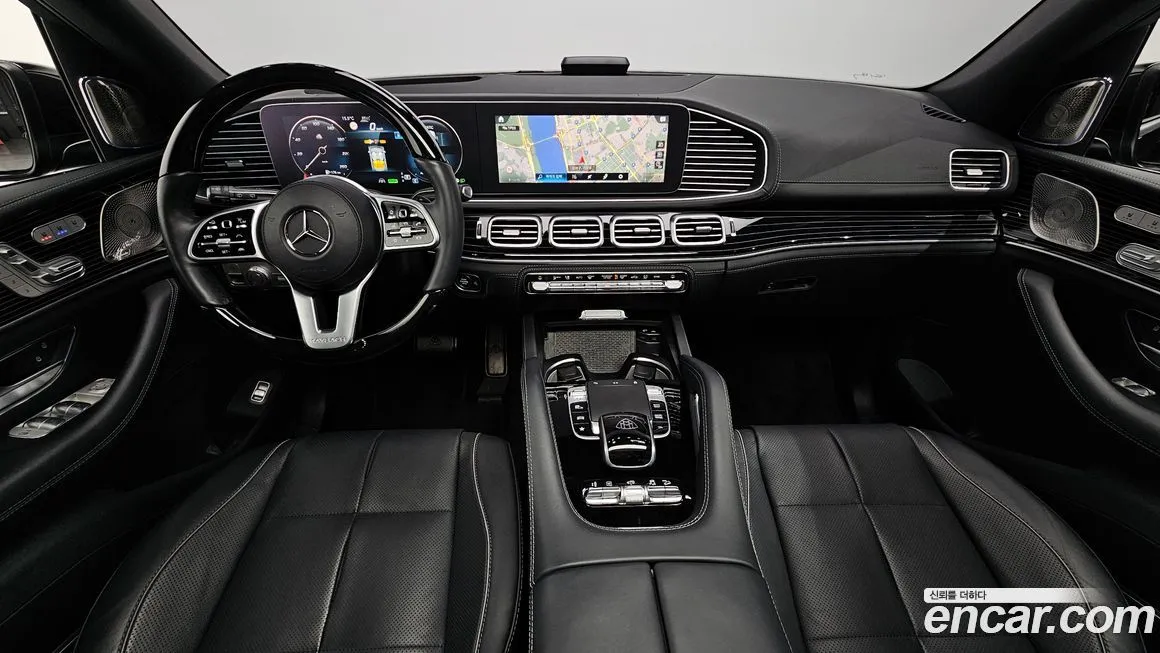 Mercedes-Benz GLS-Class — фото 7