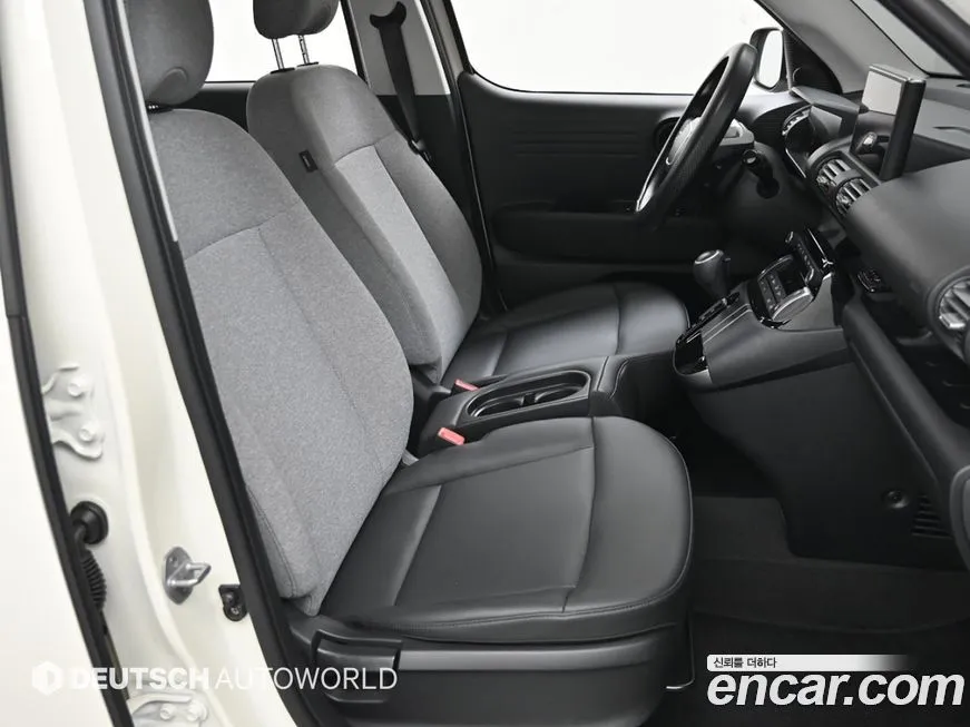 Hyundai Casper 2023 из KR, фото 6