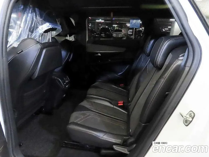 Peugeot 5008 2022 из KR, фото 9