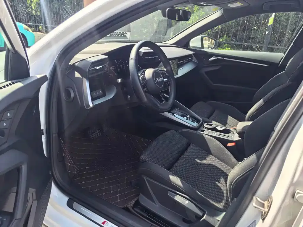 Audi A3 2021 из CN, фото 9