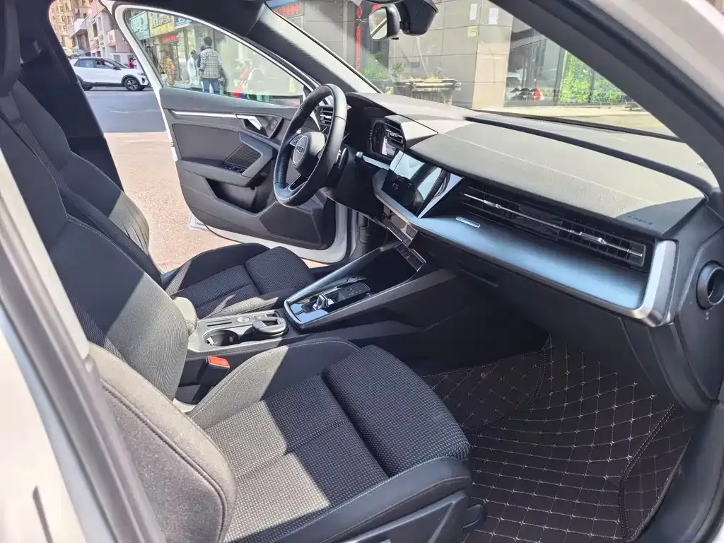Audi A3 2021 из CN, фото 7