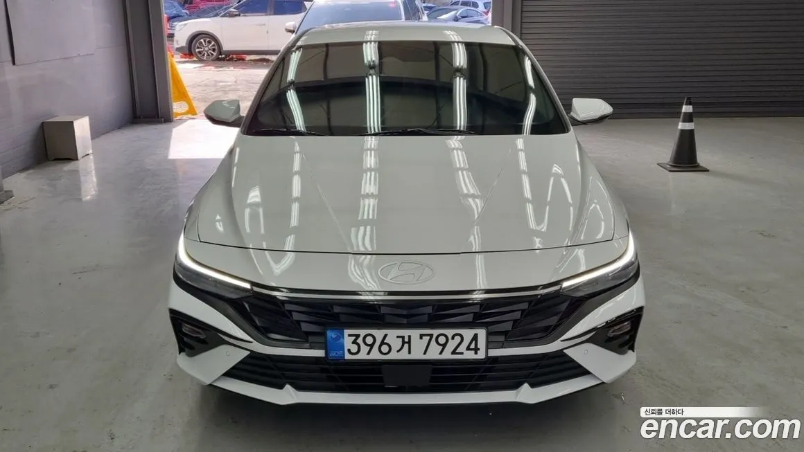 Hyundai AVANTE — фото 8
