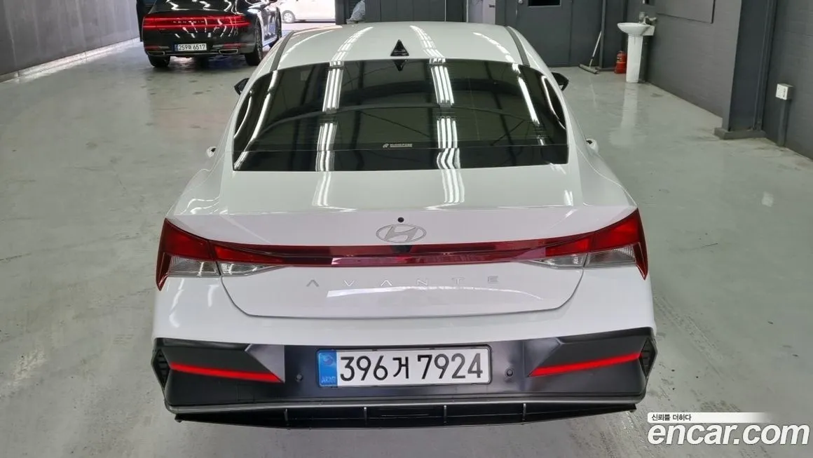 Hyundai AVANTE — фото 6