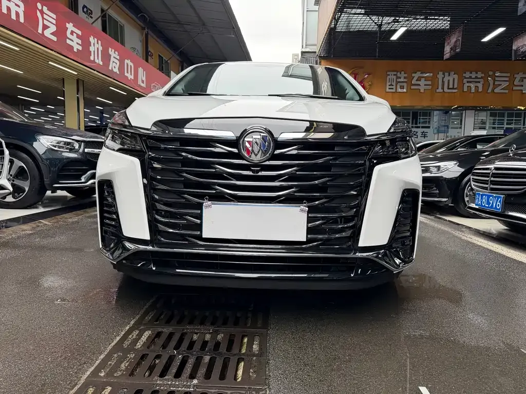 Buick GL8 2025 из CN, фото 7