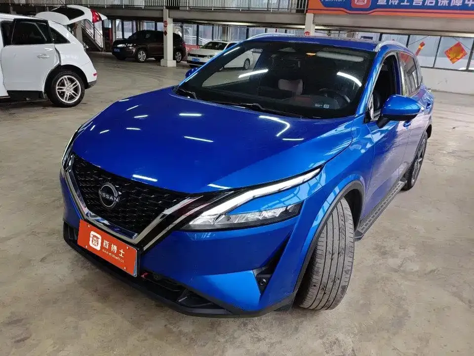 Nissan Qashqai — фото 1