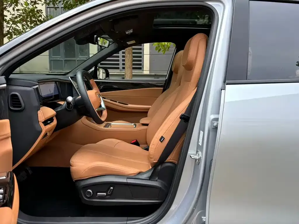 Geely Galaxy L7 — фото 4