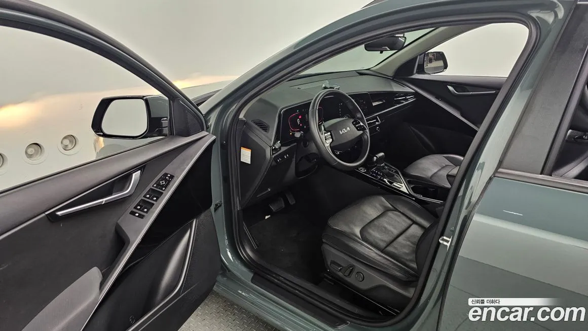 Kia Niro 2023 из KR, фото 6
