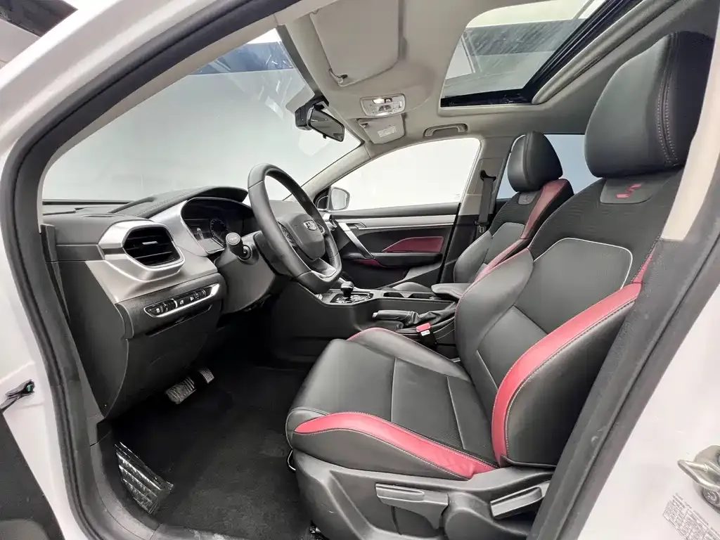 Geely Binyue 2021 из CN, фото 3