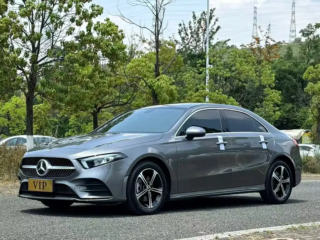 Mercedes-Benz A-Class — фото 1