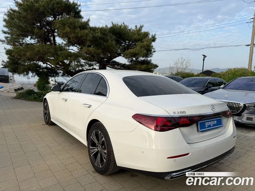 Mercedes-Benz E-Class 2025 из KR, фото 5