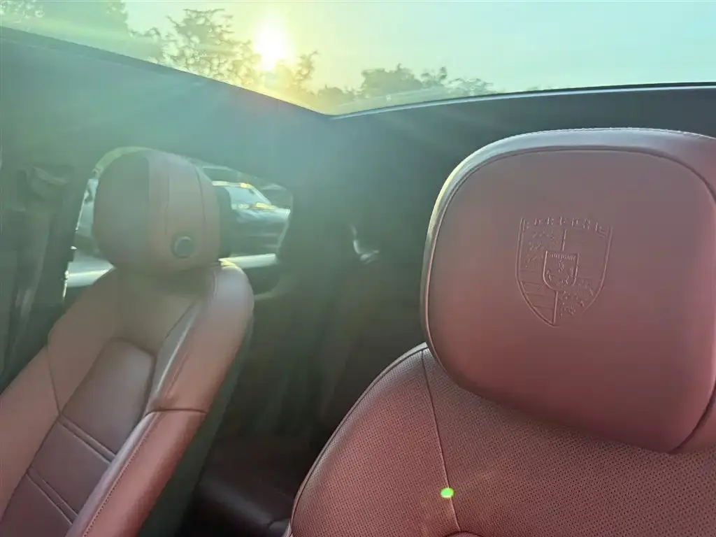 Porsche Cayenne 2024 из CN, фото 3